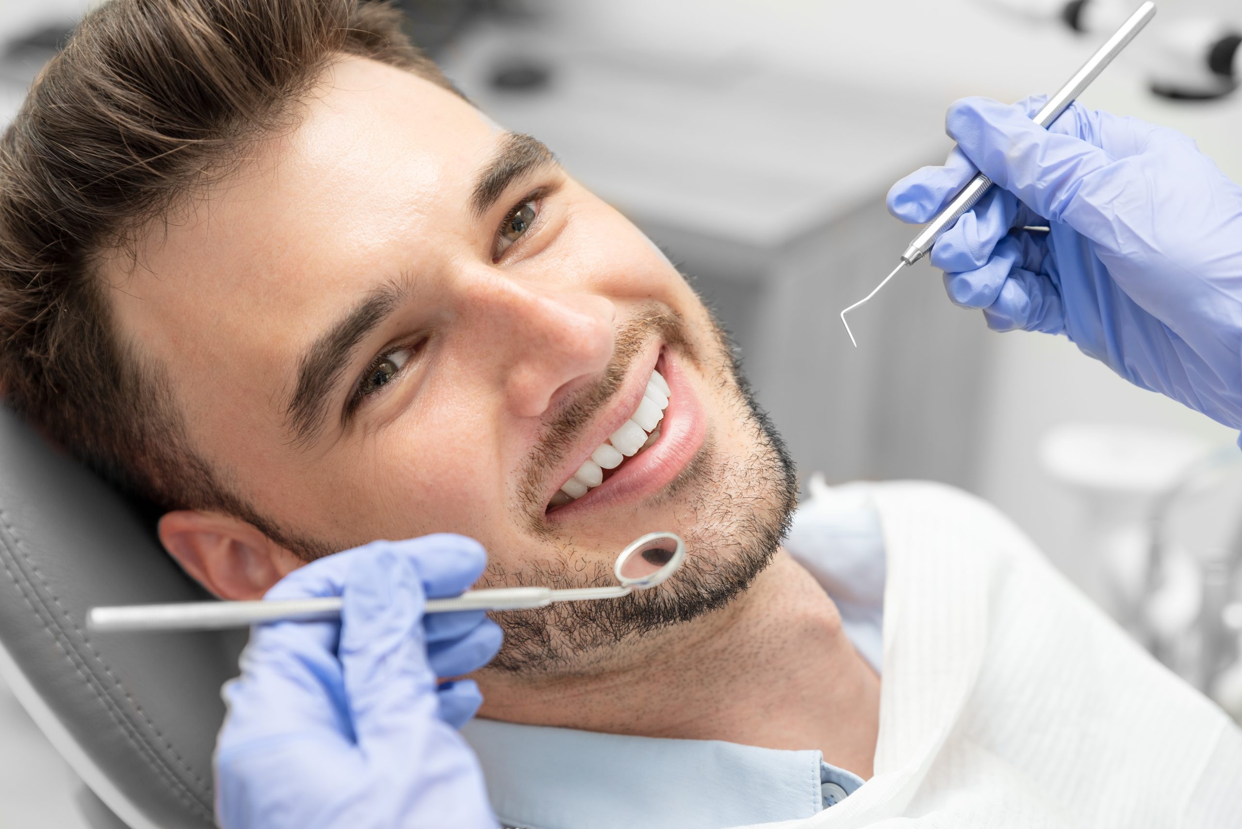Dental Cleaning Wash Out the Plaque in Your Mouth